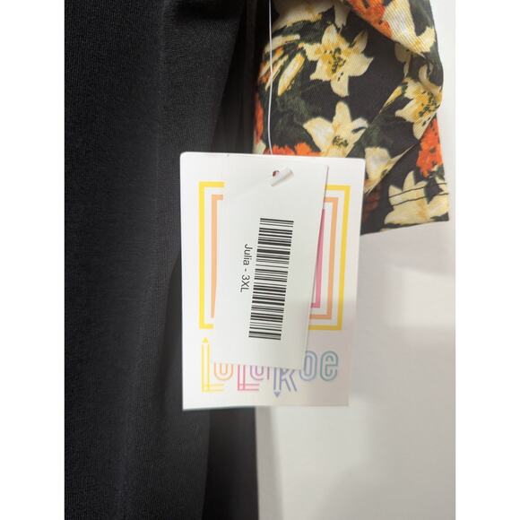 LuLaRoe Julia T-shirt Dress Size 3XL Black Floral Stretch NEW - Picture 6 of 9